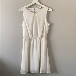 New Look Flowy Off White Dress